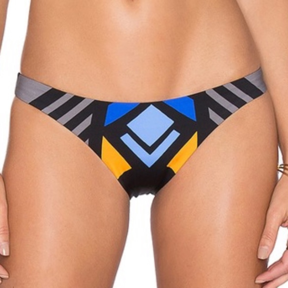 NEW with tags Vitamin A Luciana Inca Classic Hipster Bikini BOTTOM